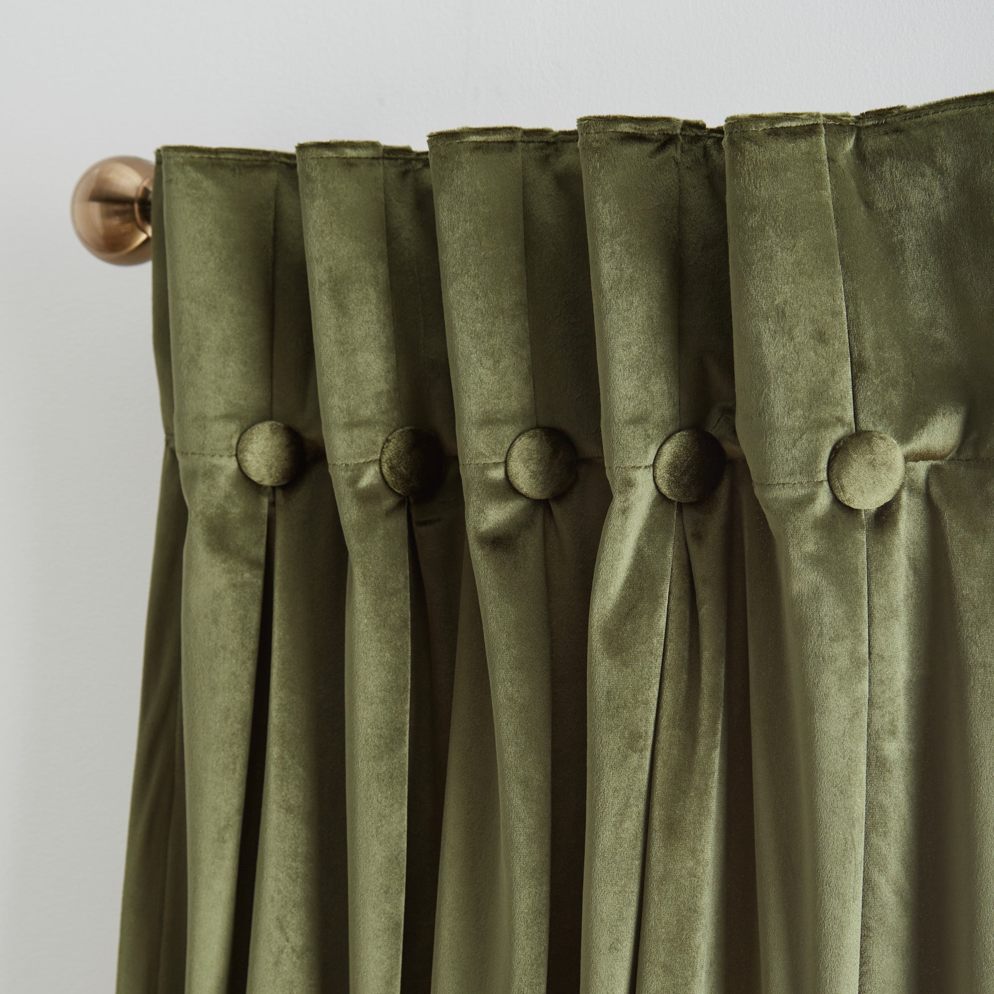 Dkny pleated discount curtains with buttons