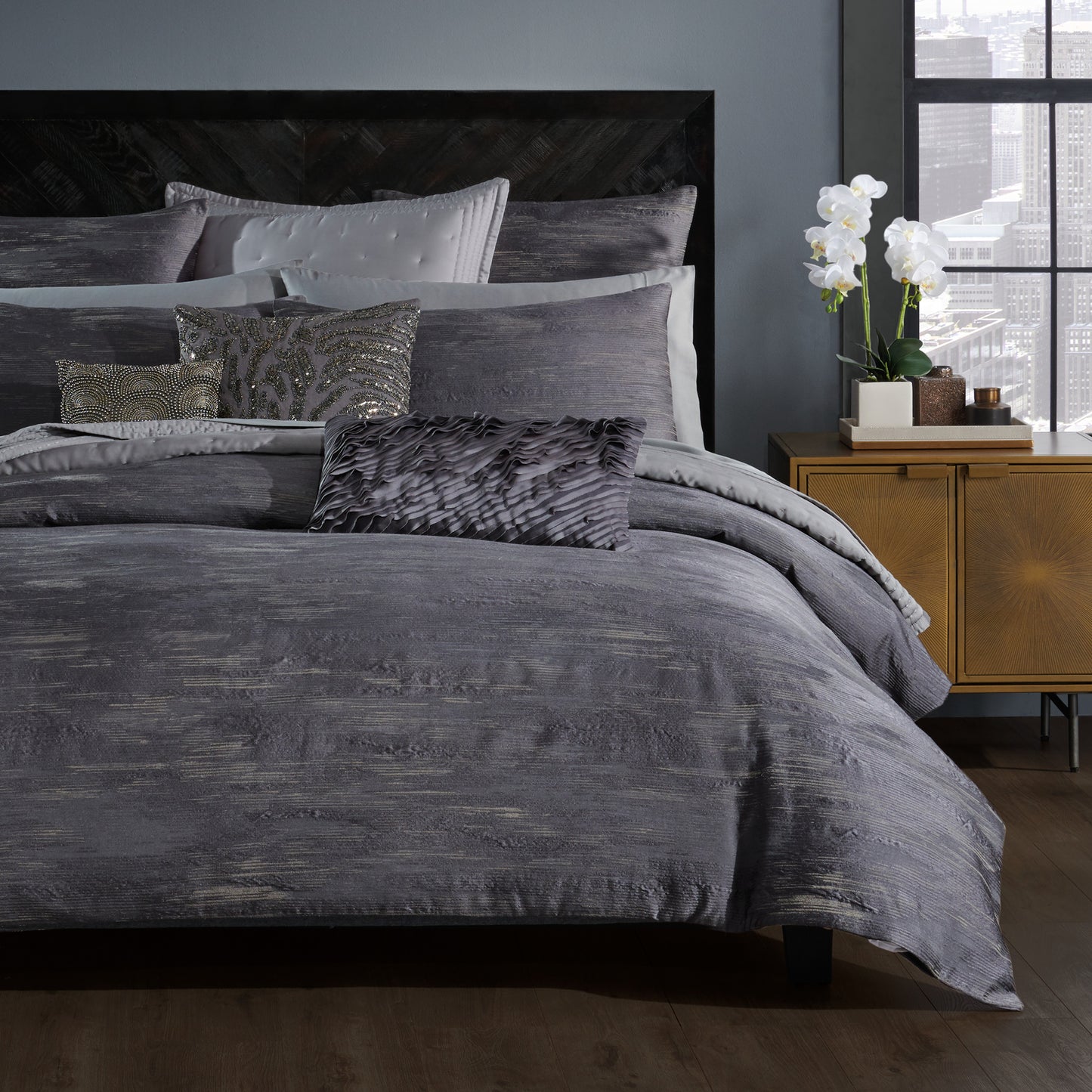 Donna Karan Gravity Duvet Collection