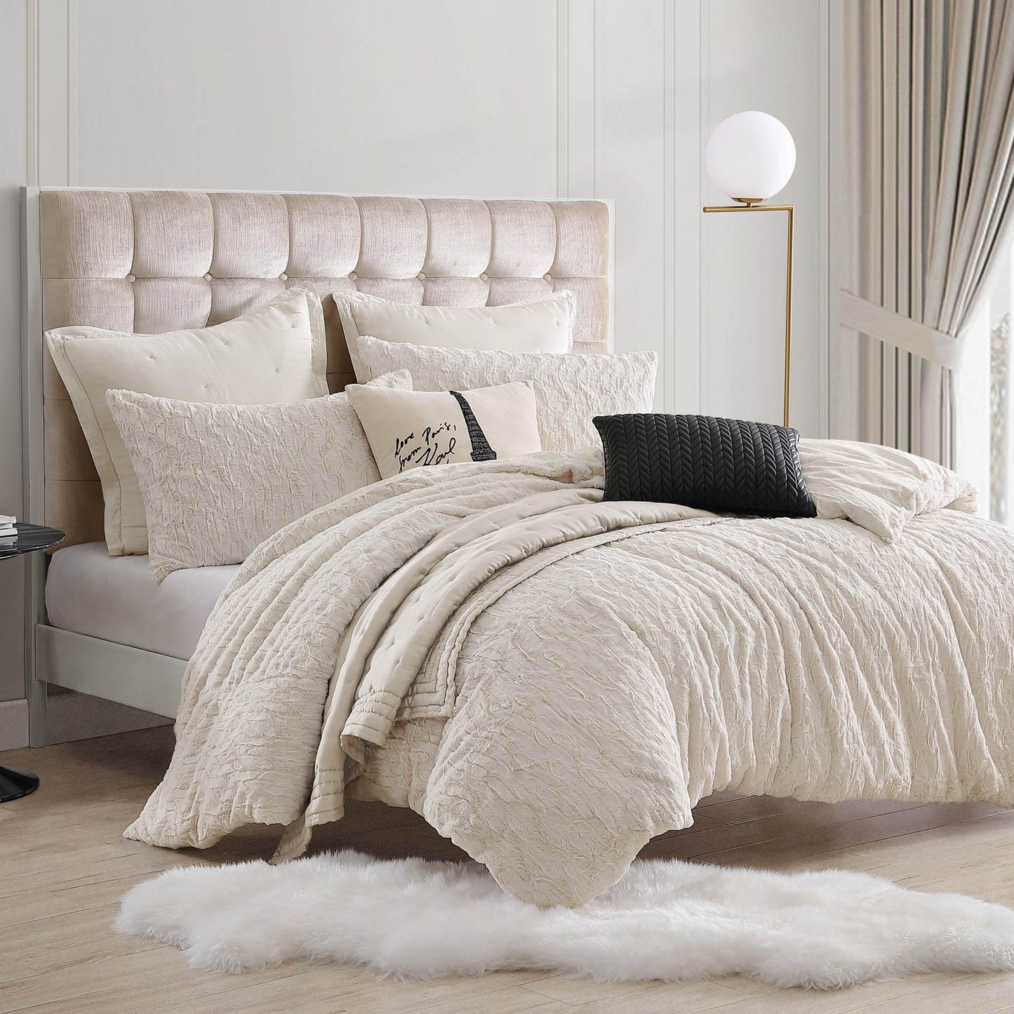 KARL LAGERFELD PARIS Heavenly Faux Fur Comforter Set