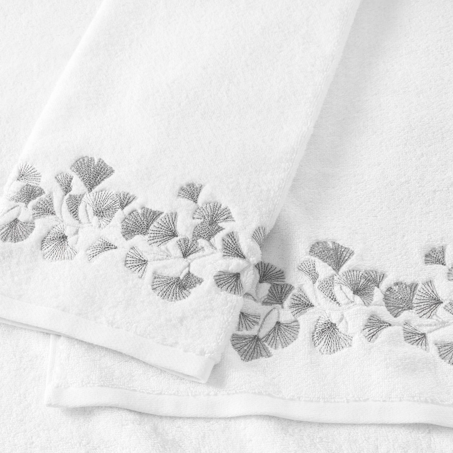Michael Aram Gingko Embroidered Guest Towel 2pc Set